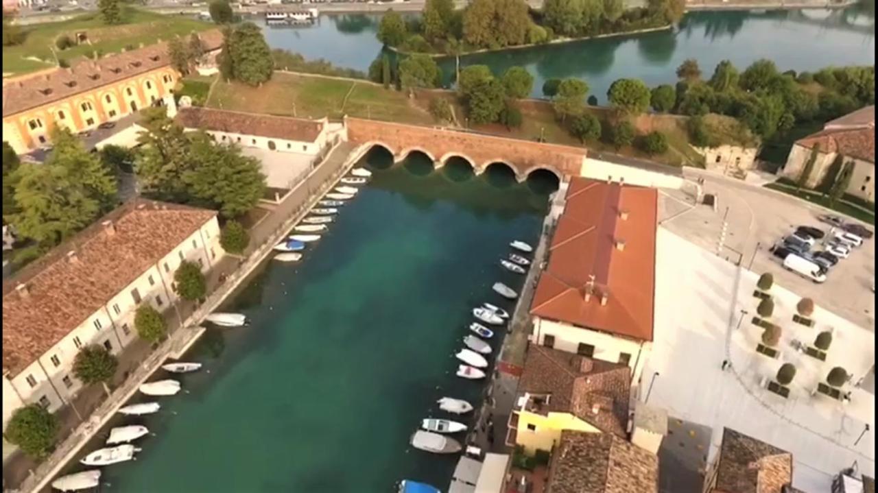 Acqua Verde Appartamenti Peschiera del Garda Kültér fotó